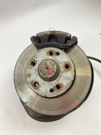 Купить Ступица поворотный кулак перед передняя правая сторона пассажира mercedes 190 w201, фото thumb