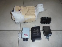 фото thumb №1, Модулі керування toyota corolla e16 1.6 benz 17r