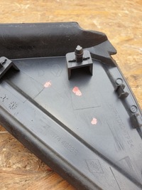 фото thumb №6, Renault megane iv треугольник крыла правый