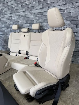 фото thumb №6, Bmw x1 u11 салон сиденья диван обшивки спортивные сиденья sensatec бежево-серый механическая коробка передач