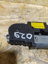 фото thumb №8, Opel insignia a meriva b моторчик люк крыша панорамы 13322329