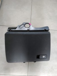 фото thumb №1, Бардачок пассажира vw passat b6 3c1857114