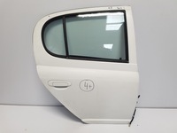 фото thumb №1, Дверь задняя правое toyota yaris