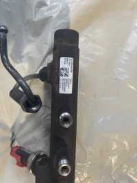 фото thumb №3, Молдинг упорскування renault megane scenic ii 1.5dci 5ws40154