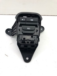 фото thumb №1, Renault scenic iv перемикач сидіння 1705453x