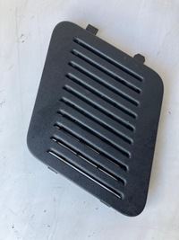 фото thumb №1, Заглушка обшивка багажника captur i левый задняя