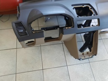 фото thumb №5, Консоль панель volvo xc90 2007-2014 коричневый бежевая