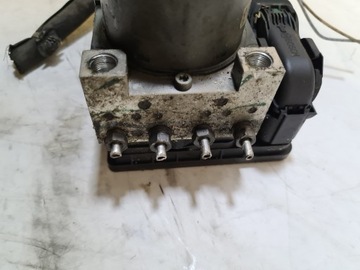 фото thumb №10, Vivaro trafic talento iii насос abs 93868515