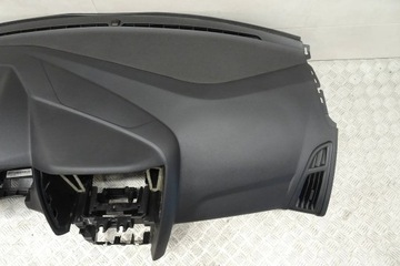 фото thumb №11, Ford focus mk3 st sedan usa панель роздавальна капот 18-