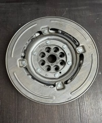 фото thumb №1, Bmw f40 колесо маховик двомасовий 13103810