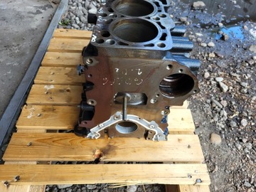 БЛОК ДВИГАТЕЛЯ VW AUDI SKODA 2.0 TDI CJA 03L021AH
