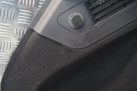 фото thumb №6, Maserati levante обшивка багажника левый