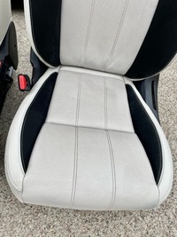 фото thumb №3, Range rover velar r-dynamic сидіння заднє сидіння салон оббивка двері перед задня