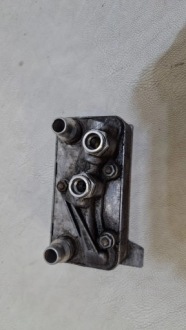 фото thumb №1, Радиатор масла mercedes a0995001900