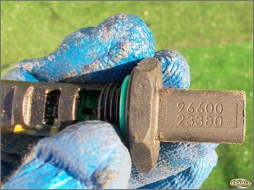 фото thumb №4, Mazda 2 1.4hdi 2006r - датчик 9660023380