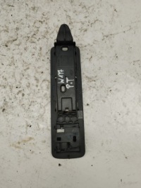 фото thumb №9, Mercedes w177 amg a35 лампа кабины потолок a2928100240