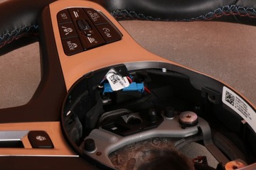 фото thumb №15, Bmw x3 g01 m f97 x4 g02 m f98 lci оригинальная кожаный руль лепестки