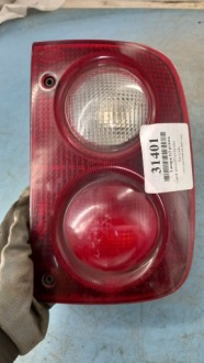 фото thumb №1, Лампа задня права land rover freelander 00r