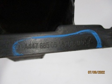 фото thumb №8, Ковзун бампера mercedes vito a4478850516