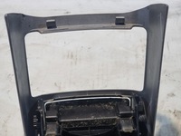 фото thumb №9, Кронштейн na напої підсклянник оригінальний номер 1a823-006g 1a8c1-009g toyota prius ii 08r