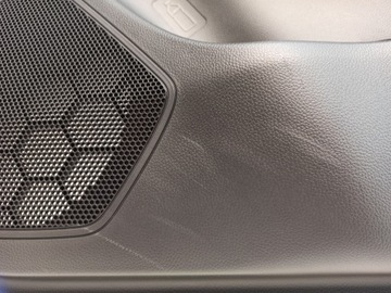 фото thumb №5, Suzuki swift боковина обивка дверь правый перед