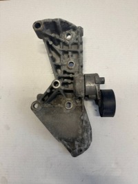 Кронштейн генератора renault 1.5 dci 8200425034 Цена, фото thumb