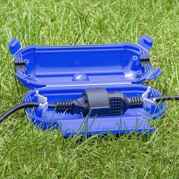 SAFE BOX защитная коробка для удлинителя