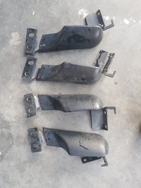 фото thumb №1, Scania r петля решётка капот