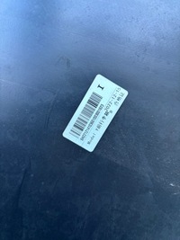 фото thumb №6, Tesla y 2023 молдинг накладка порог внутренняя