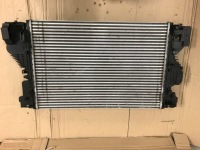 фото thumb №1, Радиатор интеркулер mercedes a2475008500 w118 w177 w247 hybrid