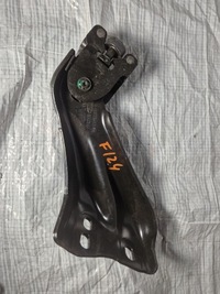 фото thumb №1, Tranist tourneo courier ролик задняя дверь правое