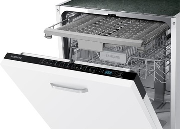 Czarny zestaw do zabudowy AMICA z lodówką i zmywarką SAMSUNG
