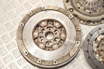 фото thumb №7, Комплект сцепления opel signum 55557311 2.2l бензин 114kw 2006