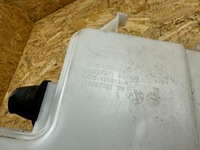 фото thumb №9, Бак склоомивача помпа range rover sport l550 рестайлінг lk72-17b613-b