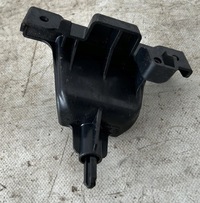 фото thumb №2, Кронштейн решётка решетка skoda scala 8119065