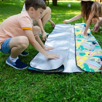 Koc piknikowy plażowy składany wodoodporny mata z izolacją Meteor 200x200cm