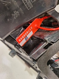 фото thumb №7, Лампа задняя левая 9810477180 peugeot 3008 ii 16-