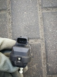 фото thumb №4, Моторчик лампи перед renault clio v