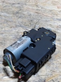 Opel vectra c 2003 моторчик люк 0390200050 Оригинал, фото thumb