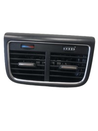 фото thumb №1, Решётка обдув задняя audi a4 b8 8k0819203e