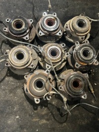 Купити Land rover discovery ii l318 ступиця колеса 2.5, фото thumb