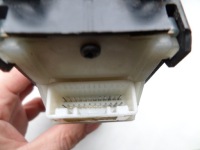 фото thumb №9, Панель керування вікон лівий перед водія двері toyota avensis eu europa