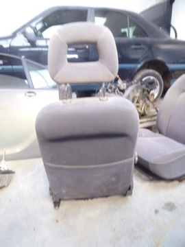 фото thumb №9, Avensis t22 97-03 сиденье левый перед подголовник