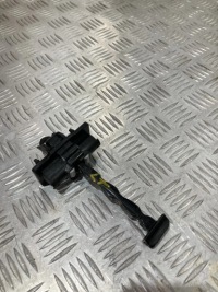 фото thumb №1, Ограничитель дверь левый задняя opel astra l vi 22- hb