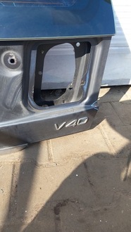 фото thumb №7, Задняя крышка багажника volvo v40 03r hb