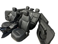 фото thumb №3, Сидіння середина салон заднє сидіння оббивка range rover sport iii 3 l461 2022-