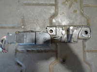 фото thumb №1, Audi a6 c6 універсал замок кришки доводчик 4f9827383a