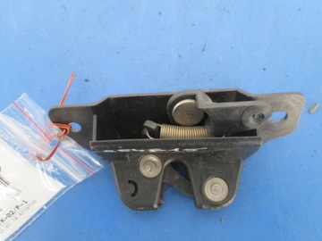 фото thumb №1, Citroen saxo 3d hb 96-99r замок задньої кришки