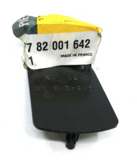 фото thumb №1, Кронштейн крепления подкрылок renault laguna ii 7782001642 oe!