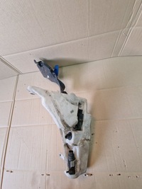 фото thumb №3, Audi a4 b8 бачок жидкости омывателя воды ксенон 8t0955453c